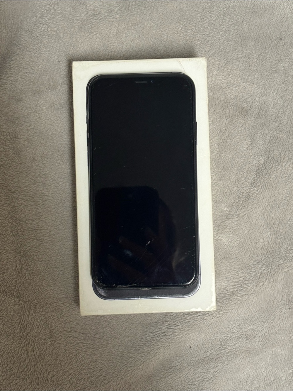 Apple iPhone XR